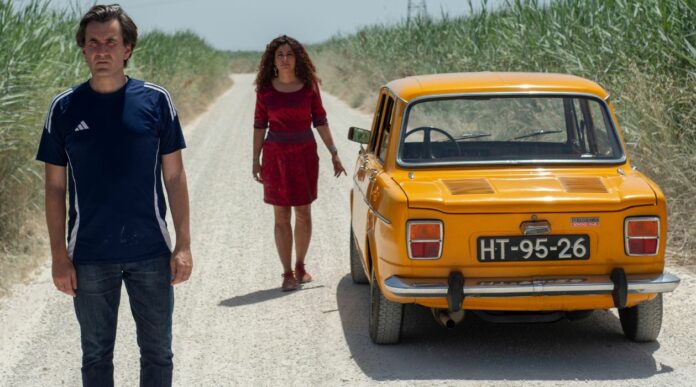 MON SUPER- HÉROS O MEU SUPER-HERÓI MON SUPER- HÉROS O MEU SUPER-HERÓI