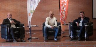 Apresentada em conferência a Civilria RunClub São Silvestre Cidade de Aveiro Apresentada em conferência a Civilria RunClub São Silvestre Cidade de Aveiro