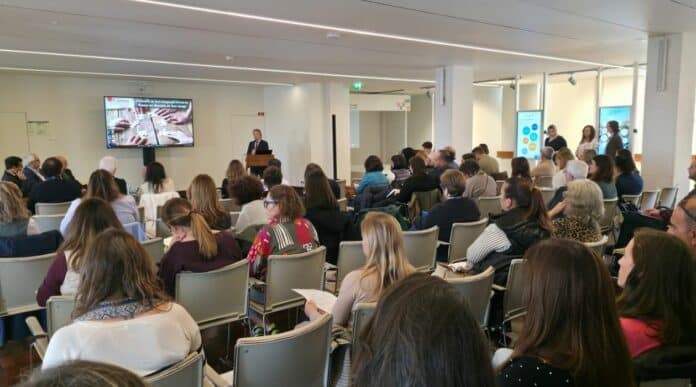 Vice-Presidente da CMA destaca a cooperação na reintegração de pessoas sem-abrigo Vice-Presidente da CMA destaca a cooperação na reintegração de pessoas sem-abrigo