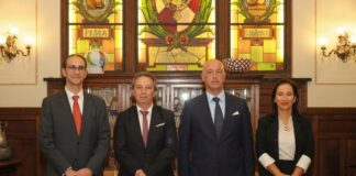 Atribuição de Pelouros, Vereadores a Tempo Inteiro e Vice-Presidente da Câmara de Aveiro Atribuição de Pelouros, Vereadores a Tempo Inteiro e Vice-Presidente da Câmarav