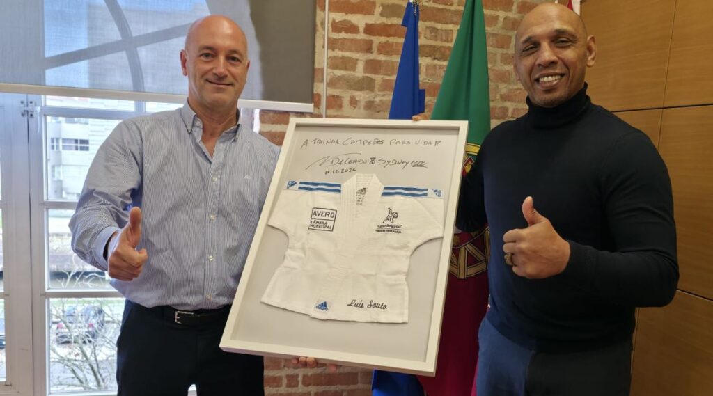 Presidente da CMA reúne com Nuno Delgado 2